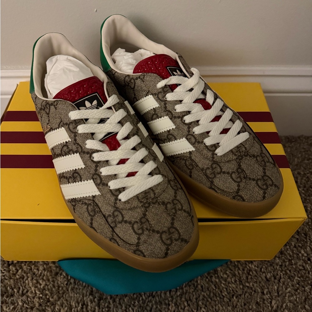 Gucci x Adidas Gazelle Women’s Sneakers